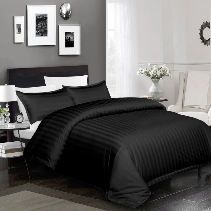 Klarita 250 TC Microfibre Reversible Striped Duvet Cover Set with Pillowcases